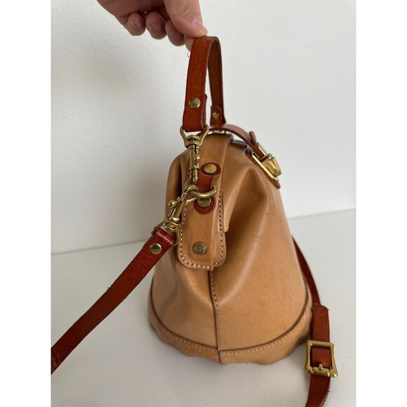 Old Trend Vintage Doctor Bucket Leather Crossbody Bag Handle Strap Brown Buckle - Picture 6 of 16